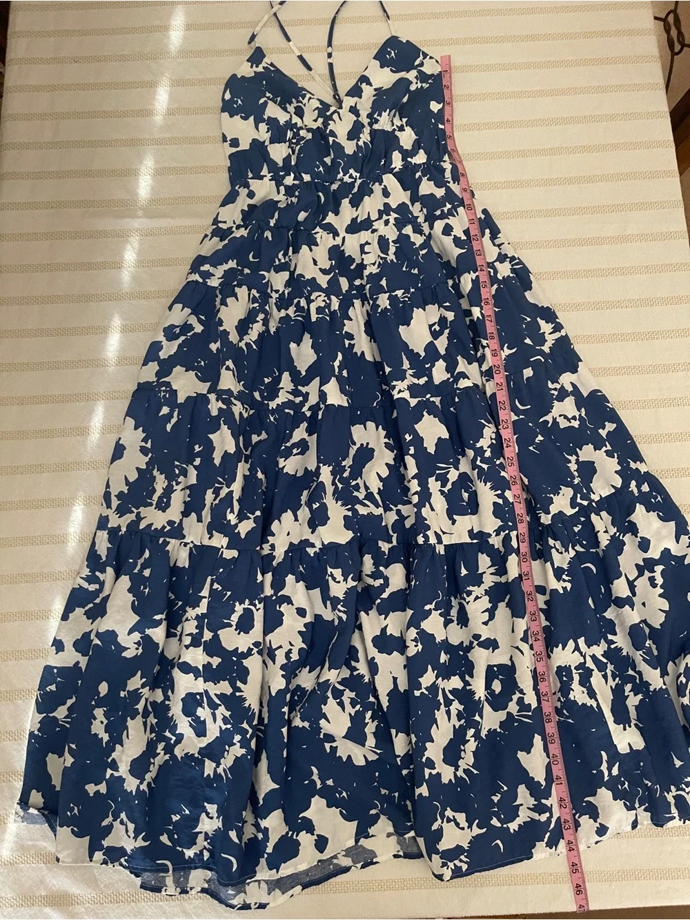 Abercrombie & Fitch Flowy Tiered Maxi Dress - Picture 6 of 11